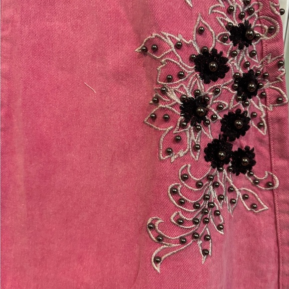 POL Embellished and Embroidered Flare Jeans NWOT - Picture 4 of 6